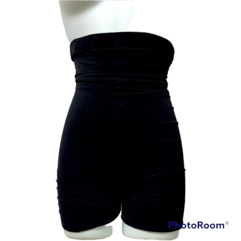 Assets Spanx Women's Shaping High Waist Shorts Mid-thigh Shaper - Black